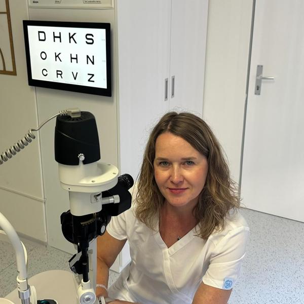 Instagram @dospelova_ocni